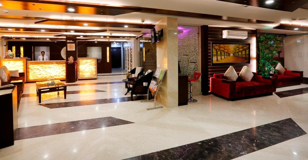 Airport La Sapphire Hotel & Restaurant New Delhi Extérieur photo