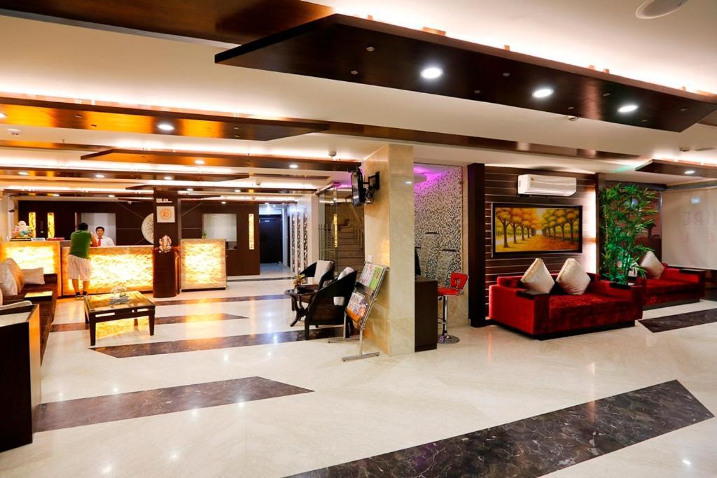 Airport La Sapphire Hotel & Restaurant New Delhi Extérieur photo